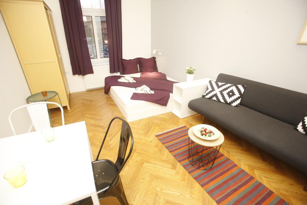 Tramvaj Apartments Belgrade Luaran gambar