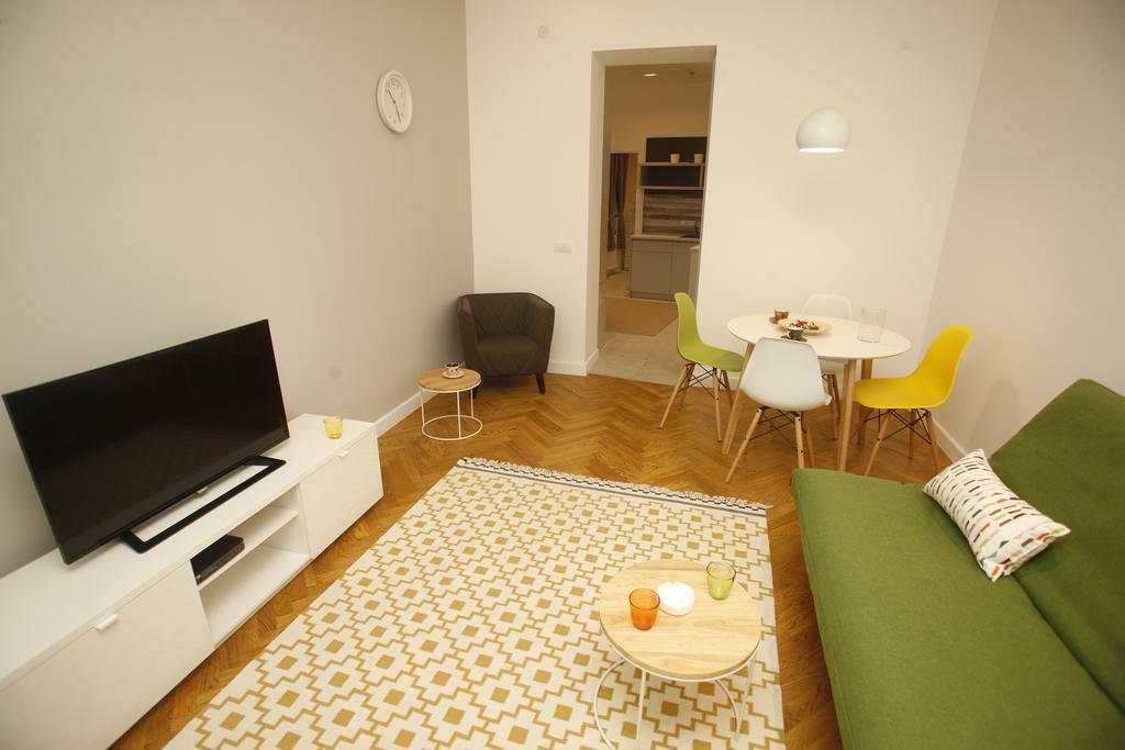 Tramvaj Apartments Belgrade Luaran gambar
